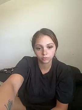 Tattedphoenix online show from 04.21.26