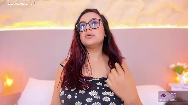 AlisonRoos online show from 04.11.26