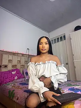 pocahontasbaby  online show from 05.27.26