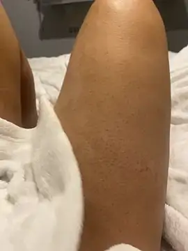 Snapshot of MissSeductivex chatting on 04.12.26 MissSeductivex online show from 04.12.26