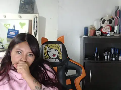 dulcemaria1918 online show from 04.16.26