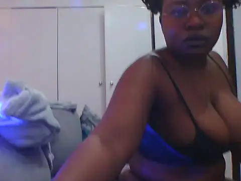 TwerkingTemptress online show from 04.24.26