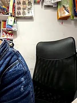 Michell Monrrone online show from 04.16.26