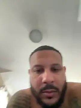 letsgetit30 online show from 04.10.26