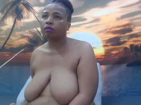 GoldenLuxeLady online show from 05.13.26