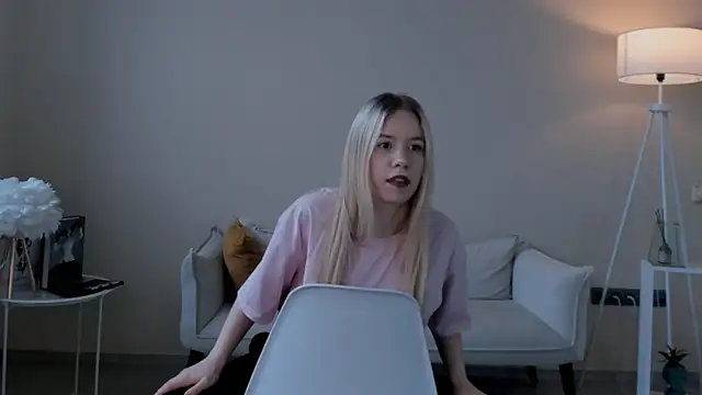 TrenaCavitt online show from 04.13.26