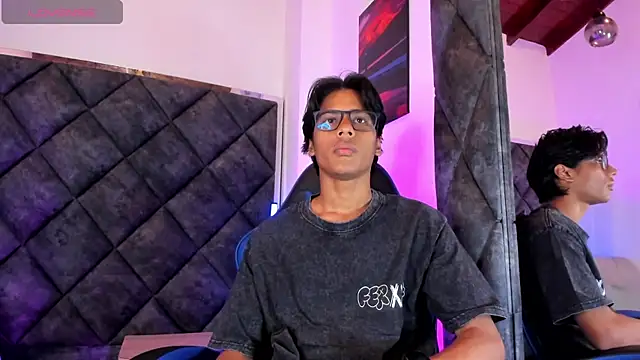 LiamKron online show from 07.08.26