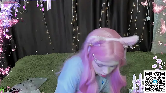 Snapshot of MisaRisaChan chatting on 04.12.26 MisaRisaChan online show from 04.12.26