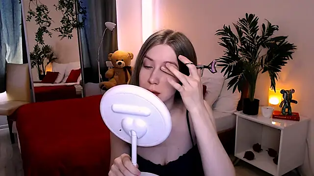 cheeky chick online show from 06.16.26