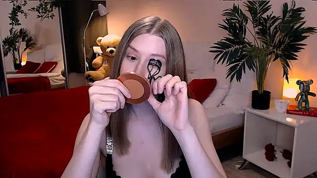 cheeky chick online show from 07.12.26