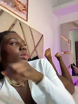 Zoe Ravenn online show from 05.23.26