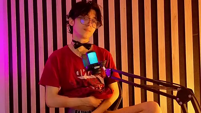 Twink Sebas7 online show from 05.08.26