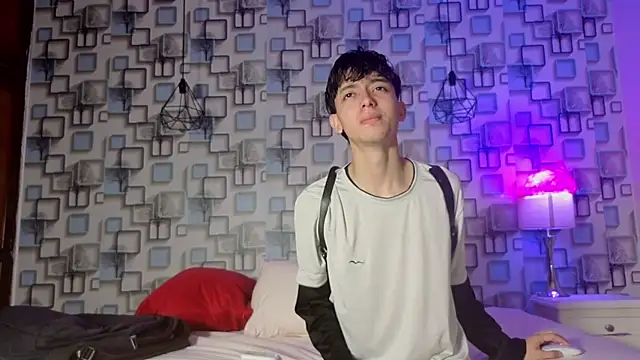 Twink Sebas7 online show from 06.10.26