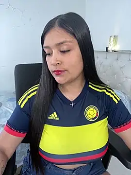 Simplemente Aurora online show from 06.17.26