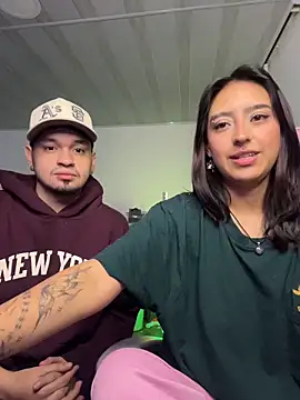 hotlatinocouple   online show from 04.17.26