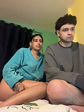 hotlatinocouple   online show from 06.25.26