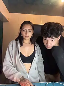 hotlatinocouple   online show from 07.15.26