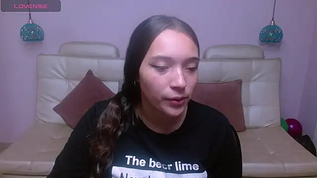 Marianne Cam online show from 06.02.26