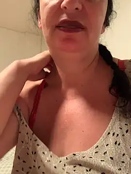 Lizzaa80 online show from 07.10.26