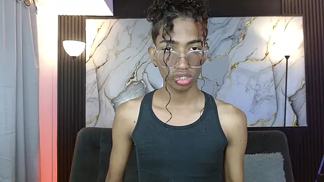 triiangel latinboy online show from 05.15.26