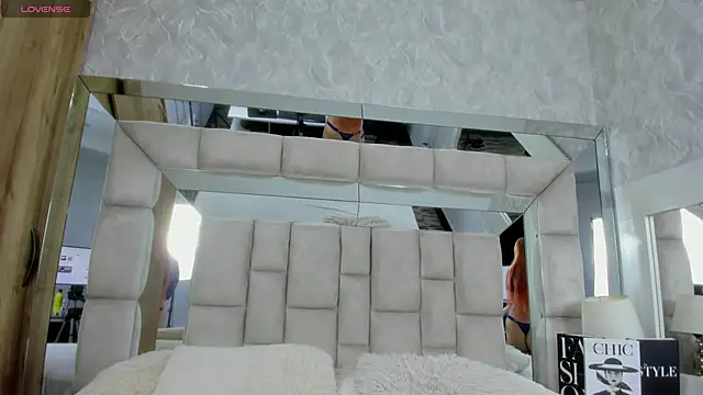 SCARLETTHUNT  online show from 06.22.26