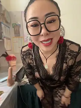 Snapshot of xxxlu886 chatting on 04.25.26 xxxlu886 online show from 04.25.26