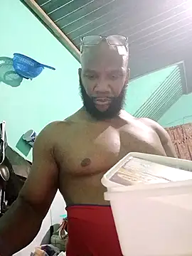 Snapshot of goodloveboss chatting on 04.14.26 goodloveboss online show from 04.14.26