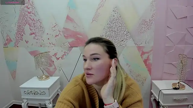 Helly nanci online show from 04.09.26