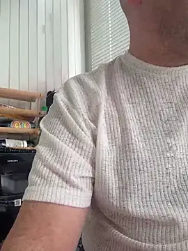 Snapshot of elysmay chatting on 04.14.26 elysmay online show from 04.14.26