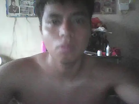 Snapshot of Axel_BABY chatting on 04.15.26 Axel BABY online show from 04.15.26