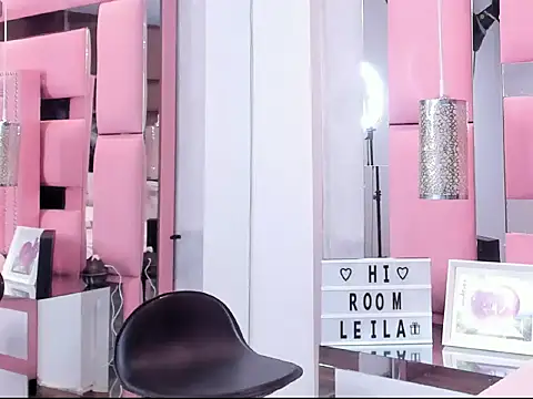 LeilaScott online show from 04.24.26