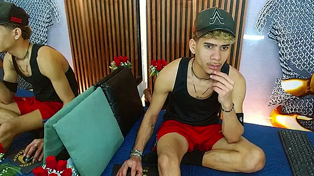 Skinny cute Alyer online show from 05.25.26