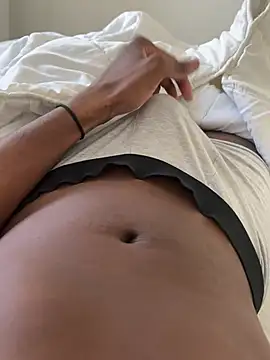 noirhetero24c online show from 04.21.26