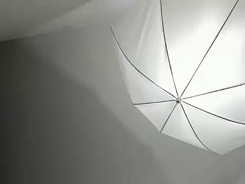 Snapshot of LunaANDMaria chatting on 04.15.26 LunaANDMaria online show from 04.15.26