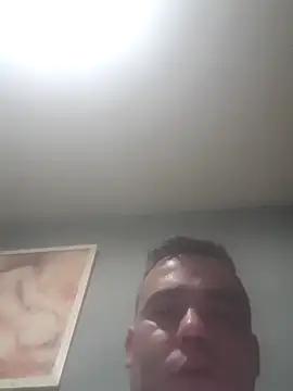 Snapshot of Ismael993A chatting on 05.13.26 Ismael993A online show from 05.13.26