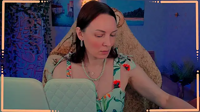 LanaRadiance online show from 06.15.26
