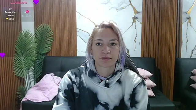 alonddra tay online show from 07.14.26