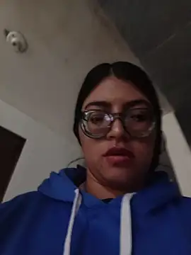 Snapshot of SOFI__10 chatting on 06.19.26 SOFI 10 online show from 06.19.26