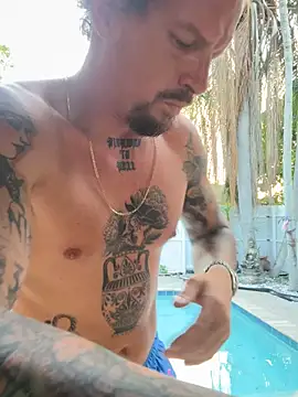 Snapshot of youngwildfreee chatting on 04.15.26 youngwildfreee online show from 04.15.26