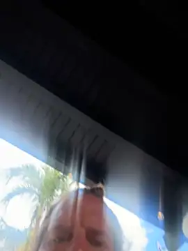 youngwildfreee online show from 05.18.26