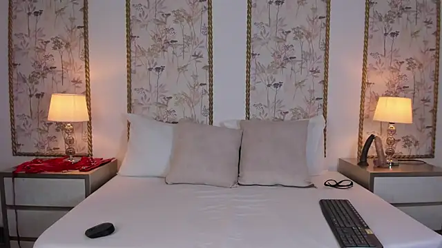 jade spinters online show from 06.25.26
