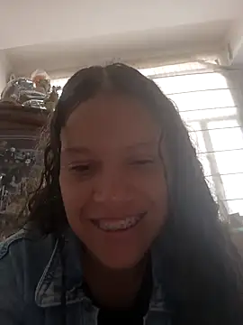 Snapshot of angelplu chatting on 04.16.26 angelplu online show from 04.16.26