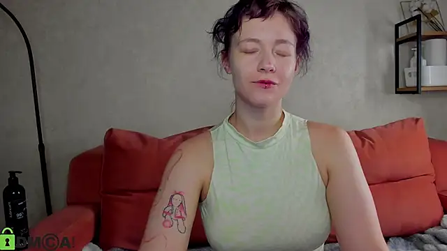 Ricki Bloom online show from 06.11.26