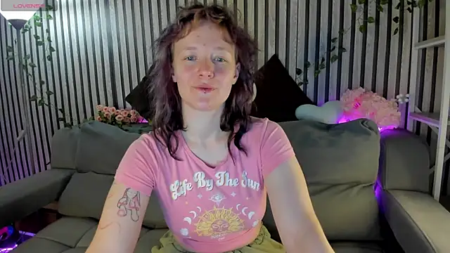 Ricki Bloom online show from 06.25.26