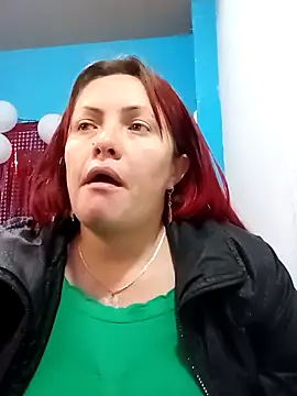 carolinhe26 online show from 04.20.26