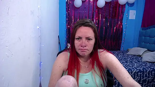 carolinhe26 online show from 04.26.26