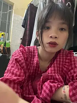 Neo-baby online show from 04.23.26