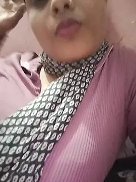Cute Kammna online show from 07.24.26