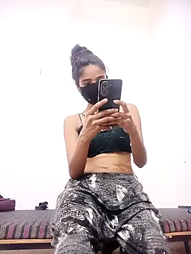 Riya cum66 online show from 04.25.26