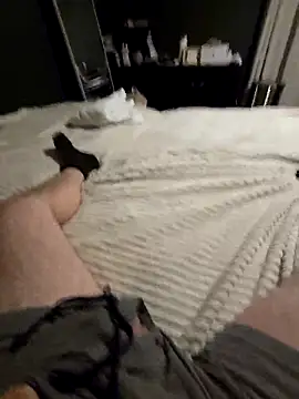 Snapshot of Looney_Goon chatting on 04.11.26 Looney Goon online show from 04.11.26